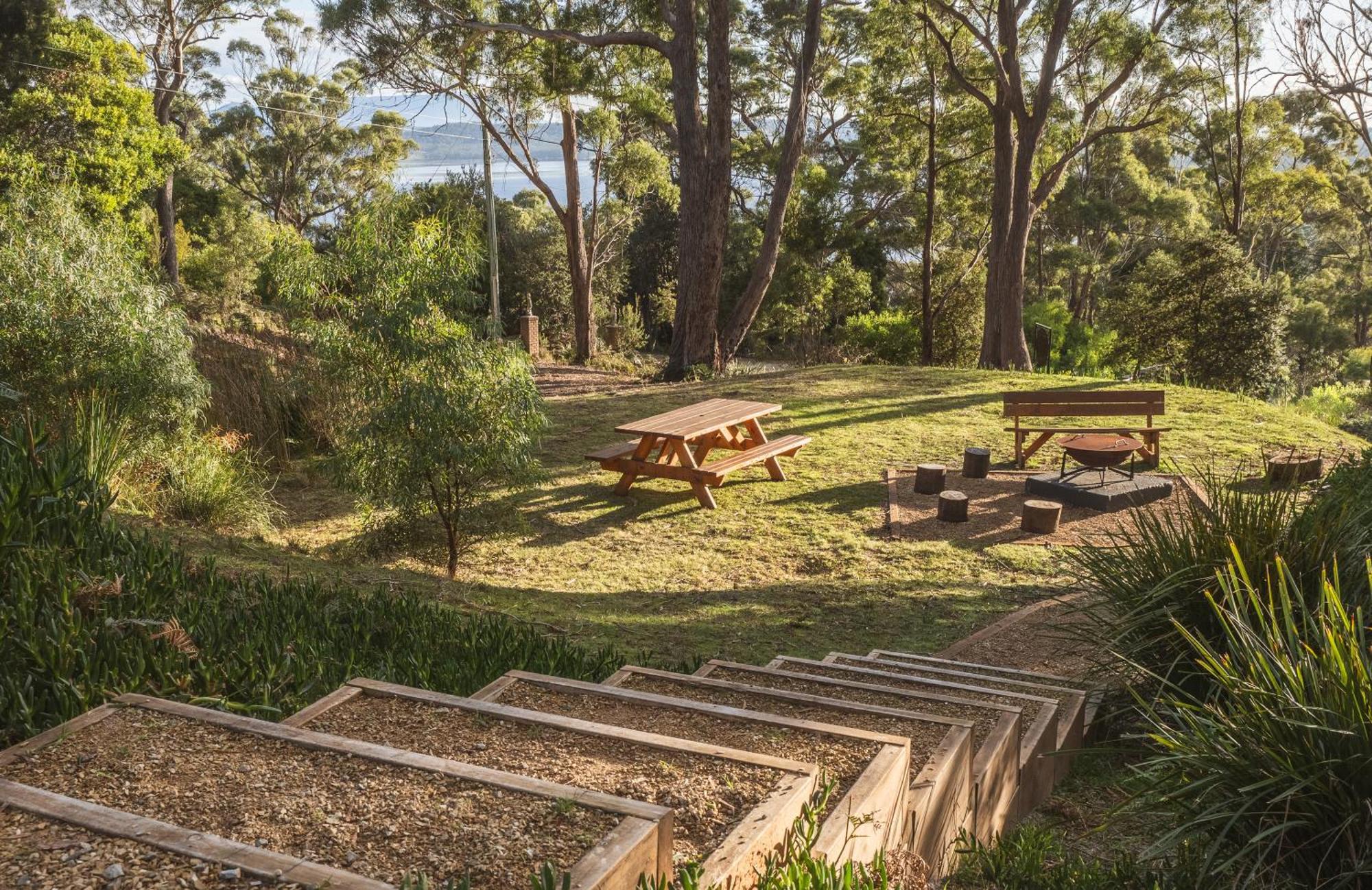 Blyth Retreat, Bruny Island Villa Simpsons Bay Eksteriør billede