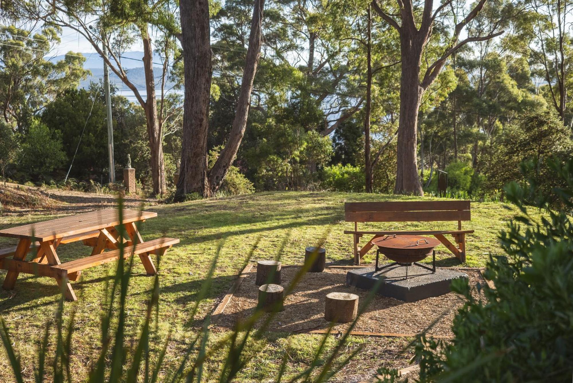Blyth Retreat, Bruny Island Villa Simpsons Bay Eksteriør billede
